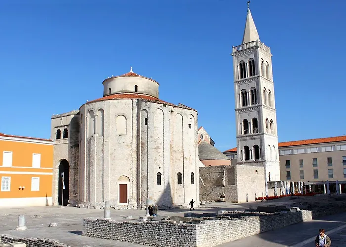 For Families With Children - 24697 *